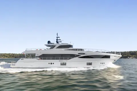 Legacy Yacht Charter, photograph 11
