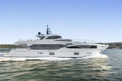 Legacy Yacht Charter, photograph 12