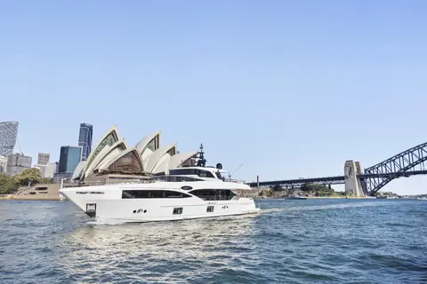 Legacy Yacht Charter, photograph 3