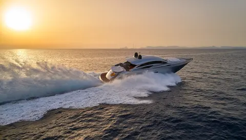 Legendary Yacht Charter, photograph 3