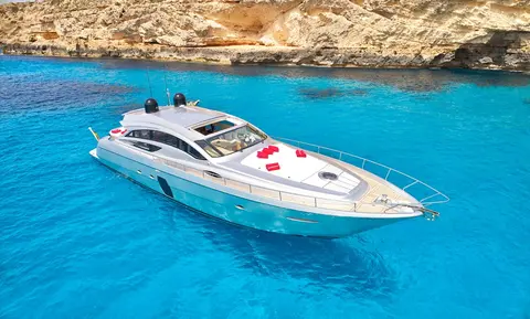 Legendary Yacht Charter, photograph 4