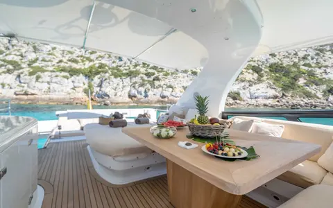 Lex Yacht Charter, photograph 5