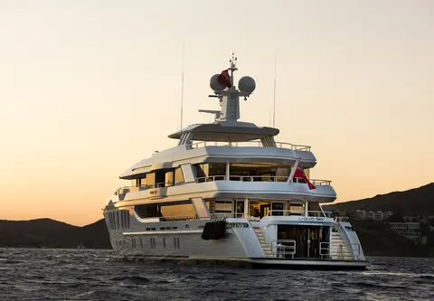 Liquid Sky Yacht Charter, photograph 10
