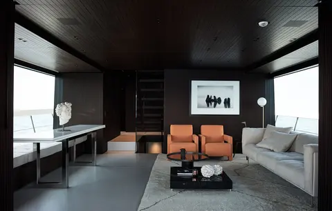 Luar Yacht Charter, photograph 2