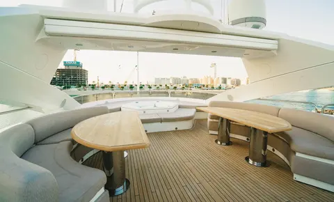 Lucien Yacht Charter in Dubai, photograph 9