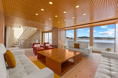 Luisa Yacht Charter, photograph 10
