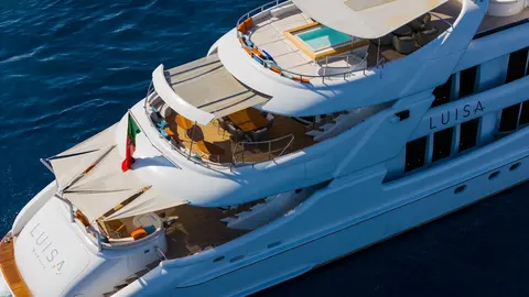 Luisa Yacht Charter, photograph 5