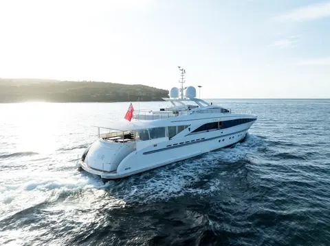 Lumir Yacht Charter, photograph 9