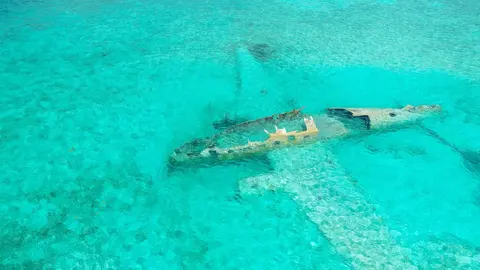 Luxury Yacht Charter and Rental in Bahamas, photograph 11