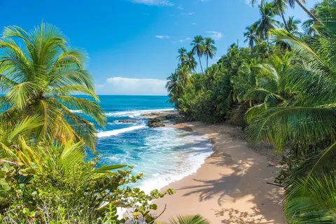 Luxury Yacht Charter and Rental in Costa Rica, photograph 2