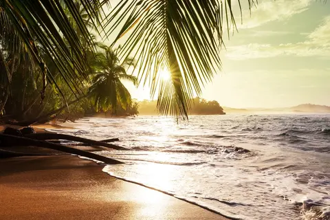 Luxury Yacht Charter and Rental in Costa Rica, photograph 5