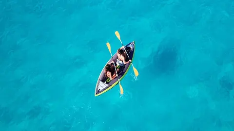 Luxury Yacht Charter and Rental in Fiji, photograph 10