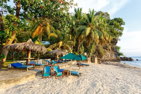 Luxury Yacht Charter and Rental in Madagascar, photograph 4