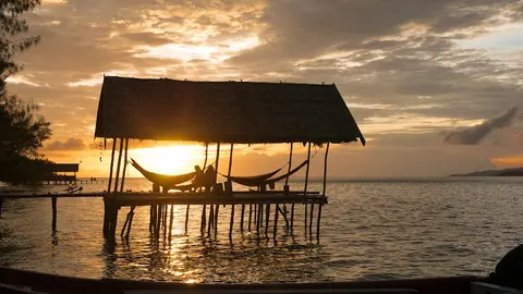 Luxury Yacht Charter and Rental in Raja Ampat, photograph 7