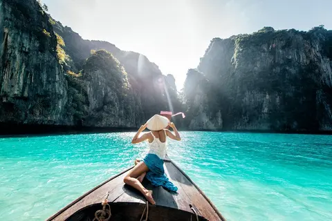 Luxury Yacht Charter and Rental in Thailand, photograph 11