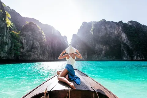 Luxury Yacht Charter and Rental in Thailand, photograph 3