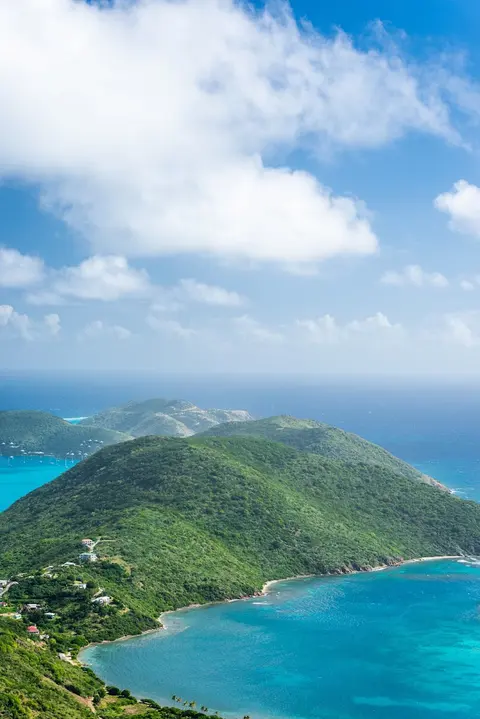 Luxury Yacht Charter and Rental in the British Virgin Islands, photograph 9