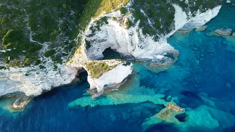Luxury Yacht Charter and Rental in the Ionian Islands, photograph 4