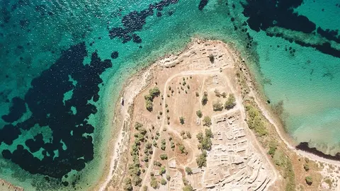 Luxury Yacht Charter and Rental in the Saronic Gulf, photograph 6