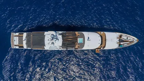 Magna Grecia Yacht Charter, photograph 2