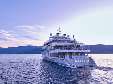 Marquise Yacht Charter, photograph 7