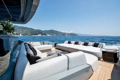 Martita Yacht Charter, photograph 10
