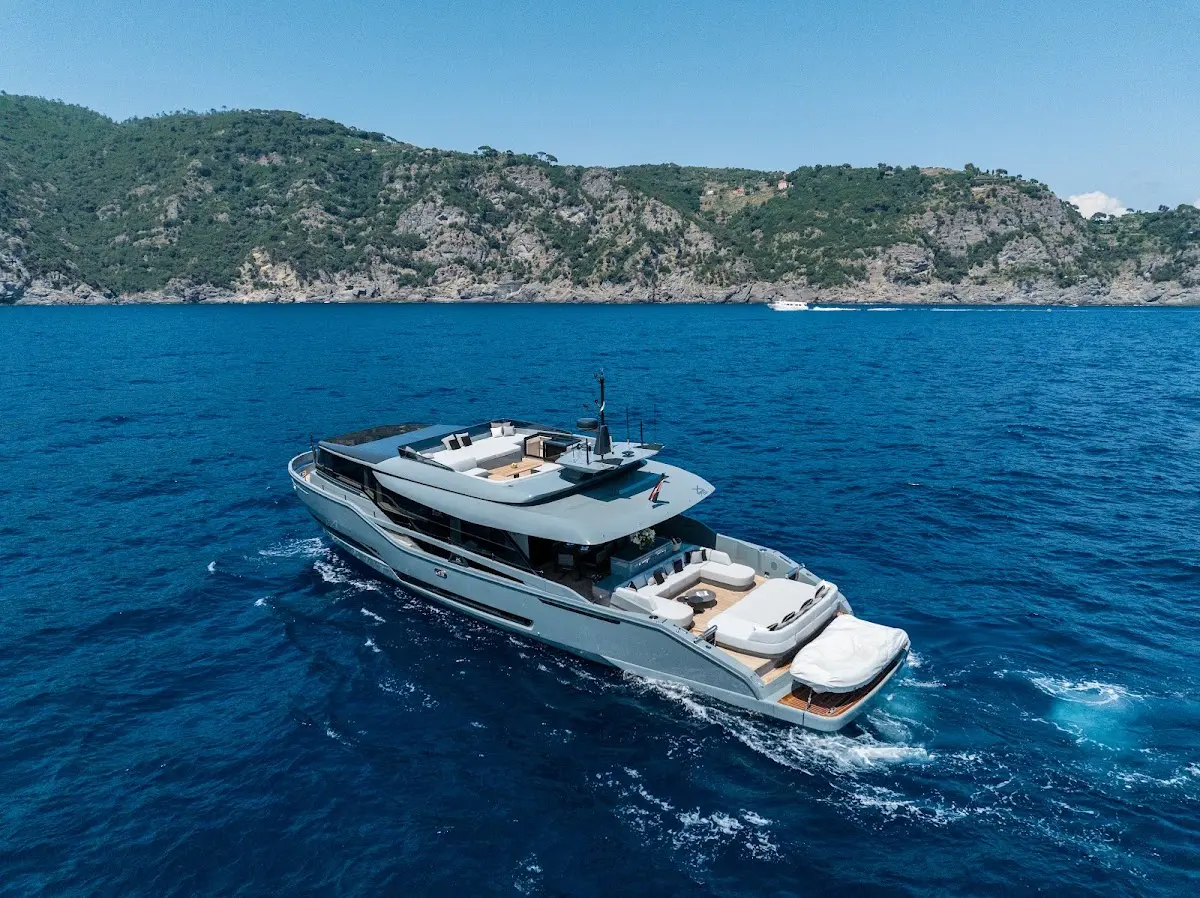 Martita Yacht Charter