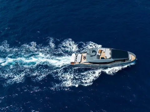 Martita Yacht Charter, photograph 4
