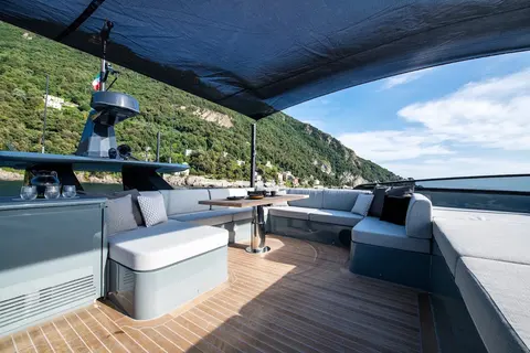Martita Yacht Charter, photograph 5
