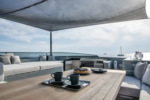 Martita Yacht Charter, photograph 6