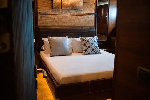Matsu Yacht Charter, photograph 8
