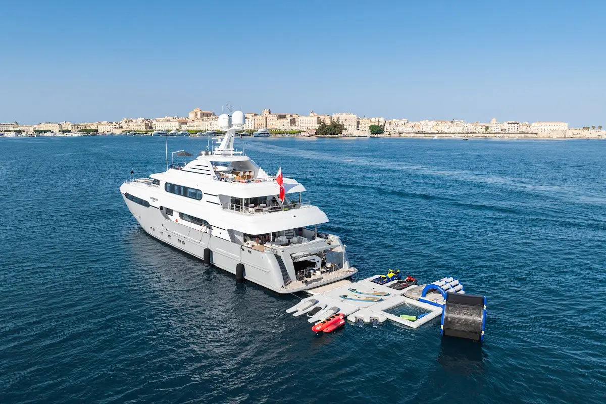 Maximilian Mmiv Yacht Charter
