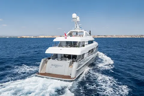 Maximilian Mmiv Yacht Charter, photograph 4