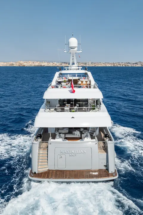 Maximilian Mmiv Yacht Charter, photograph 6