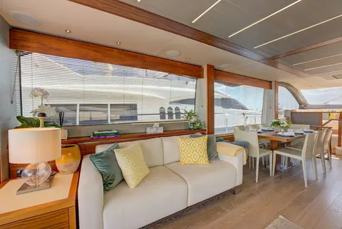 Mikel Angelo Yacht Charter, photograph 9