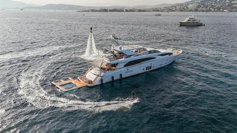 Millesime Yacht Charter, photograph 8