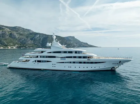 Mimtee Yacht Charter, photograph 7