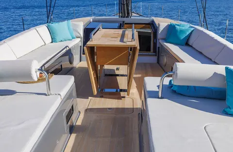 Mindfulness Yacht Charter, photograph 4