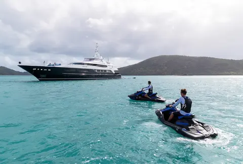 Mischief Yacht Charter, photograph 12