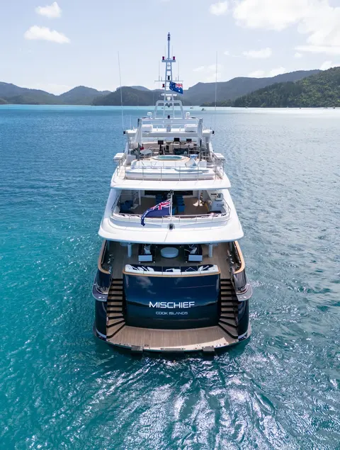 Mischief Yacht Charter, photograph 5