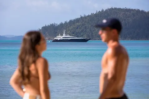 Mischief Yacht Charter, photograph 7