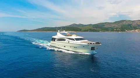 Miss Katariina Yacht Charter, photograph 4