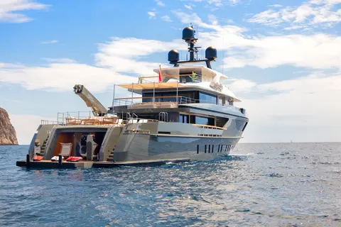 Moka Yacht Charter, photograph 4