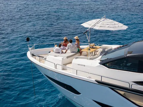 Moonlight Yacht Charter, photograph 11