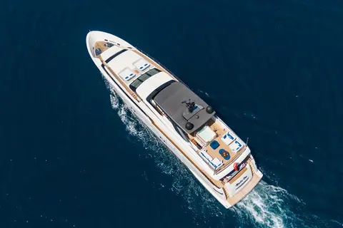 Morning Star Yacht Charter, photograph 7