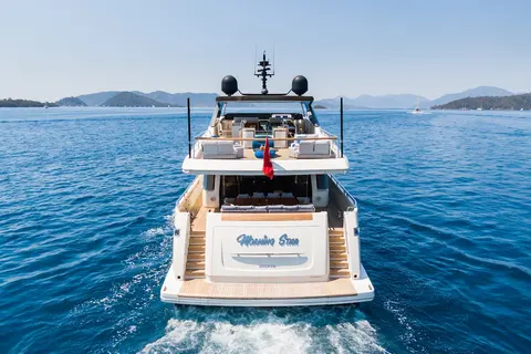 Morning Star Yacht Charter, photograph 9