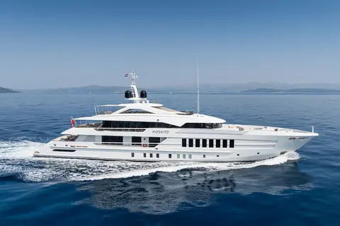 Moskito Yacht Charter, photograph 2