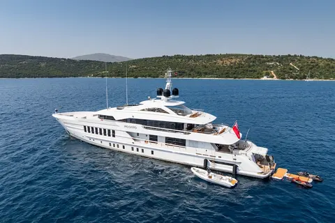 Moskito Yacht Charter, photograph 3