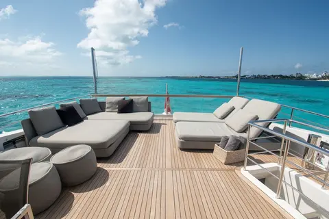 Muma Yacht Charter, photograph 9
