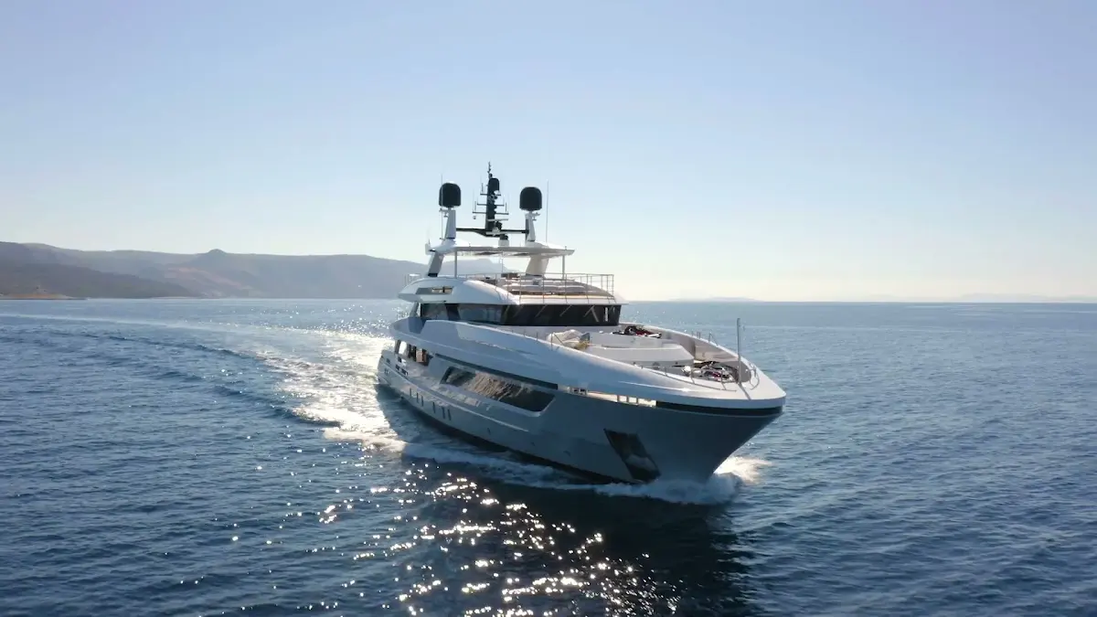 MY Mayva Yacht Charter